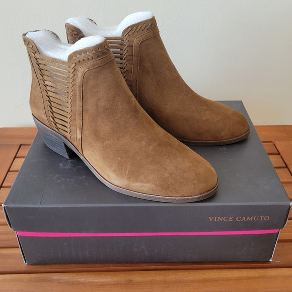 Vince Camuto Shoes - NIB Vince Camuto Pippsy Pumpernickel True Suede Bootie Size 8 Wide